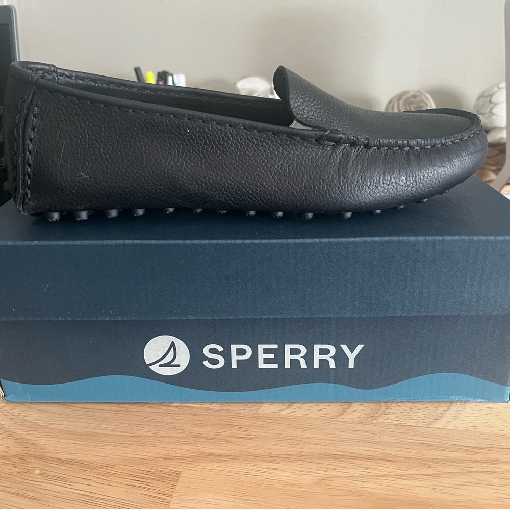 Sperry Women’s Port Driver Black Leather  Loafers